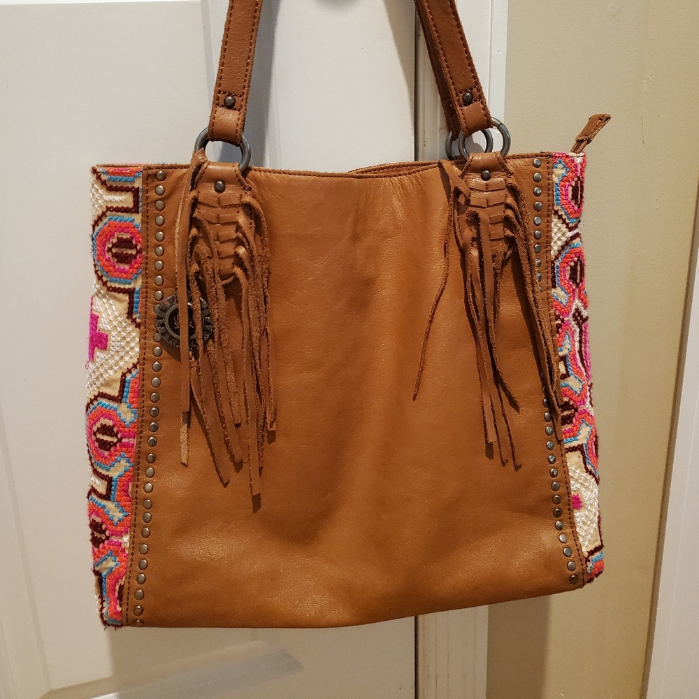 The Sak bag